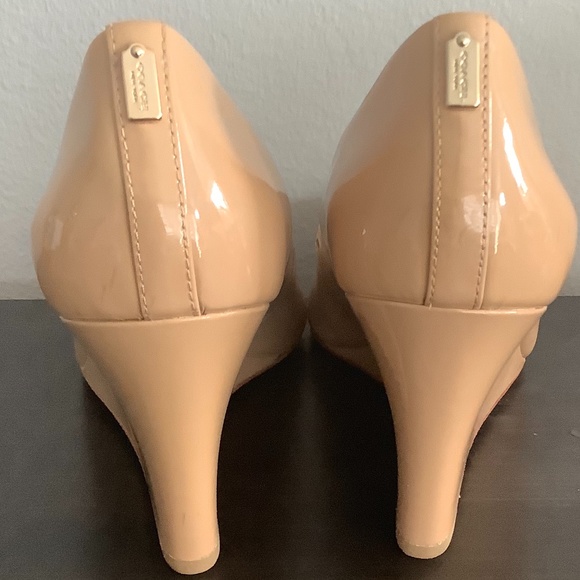 Coach “Rileigh” flats nude patent leather size 8 - Picture 4 of 6